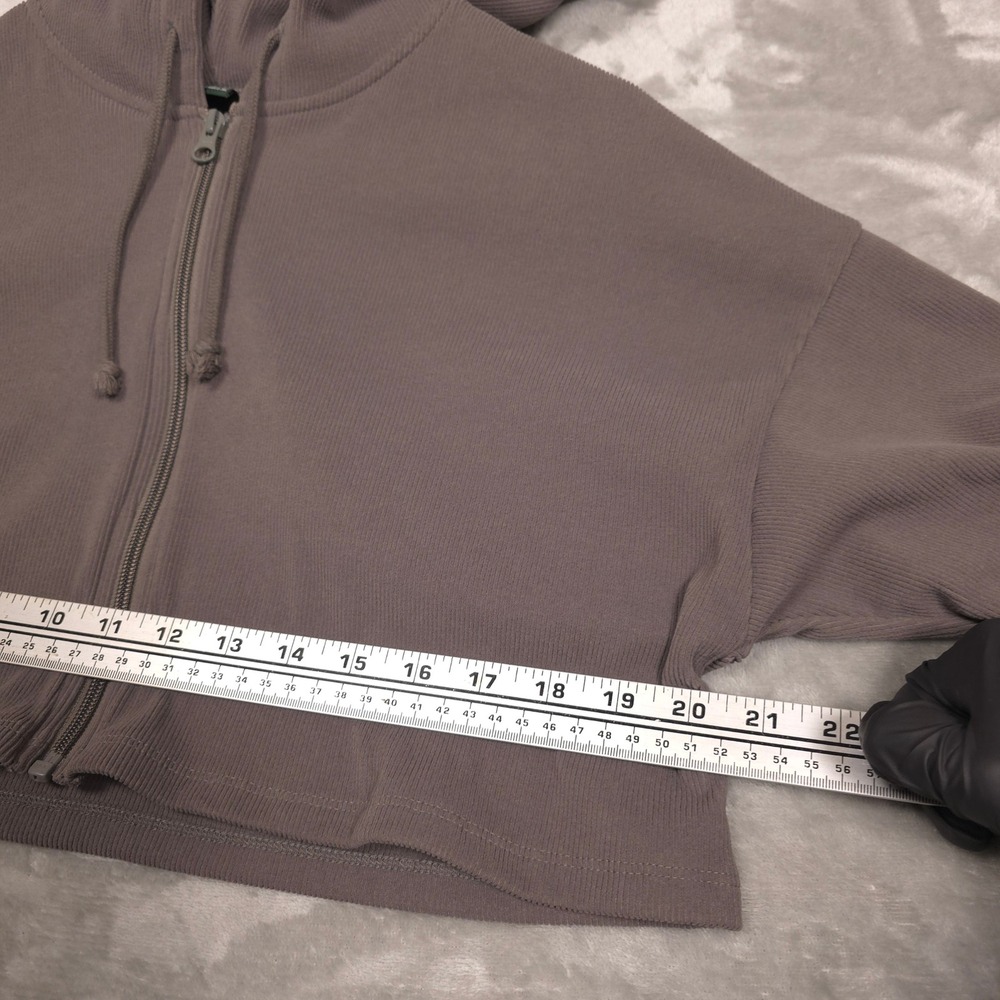 Wild Fable Ribbed Cropped Zip Hoodie Womens Size M Gray Brown - Picture 8 of 8